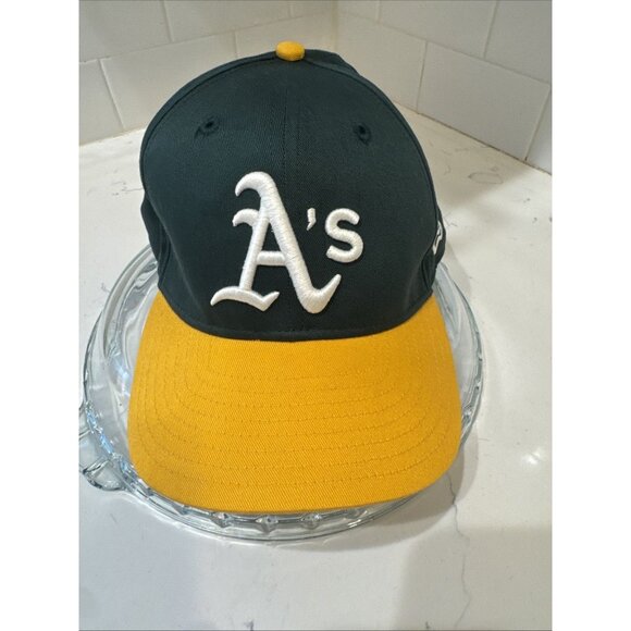 MLB - Oakland Athletics 9FIFTY Adjustable Snap-Back New Era Cap - Green / Yellow - Picture 1 of 7